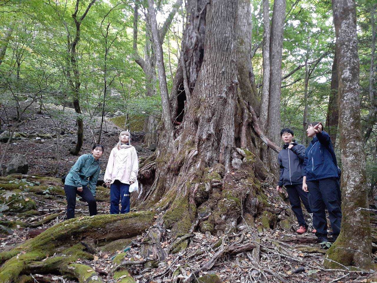 里山と環境保全に関するリレー講義（10月12日-13日）